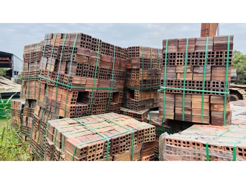 NHẬP CÁT ĐÁ TỪ XÀ LAN