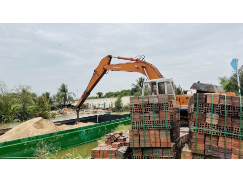NHẬP CÁT ĐÁ TỪ XÀ LAN