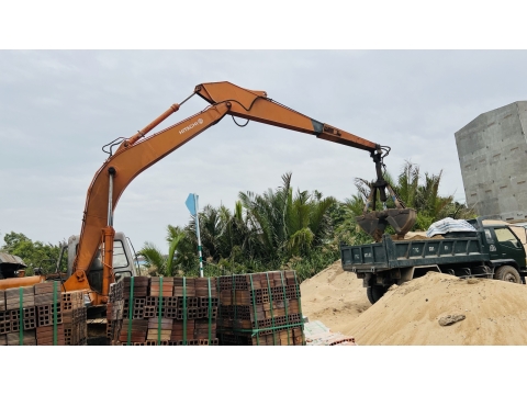 BÃI CÁT LỚN NHẤT BA TRI